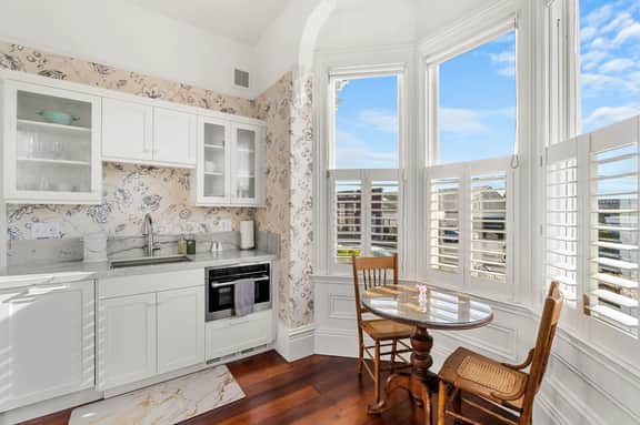 Chapman Suite - Image 4